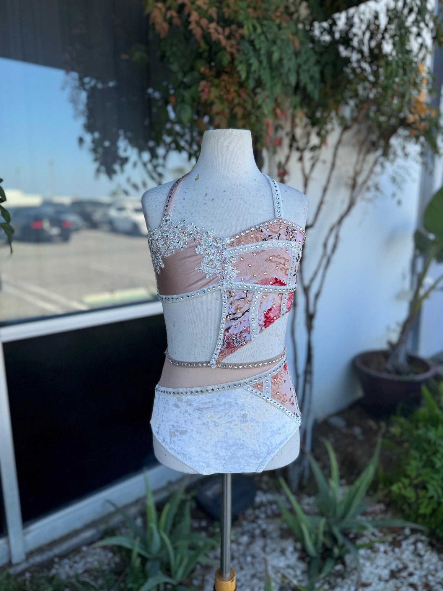 READY-TO-SHIP COSTUMES