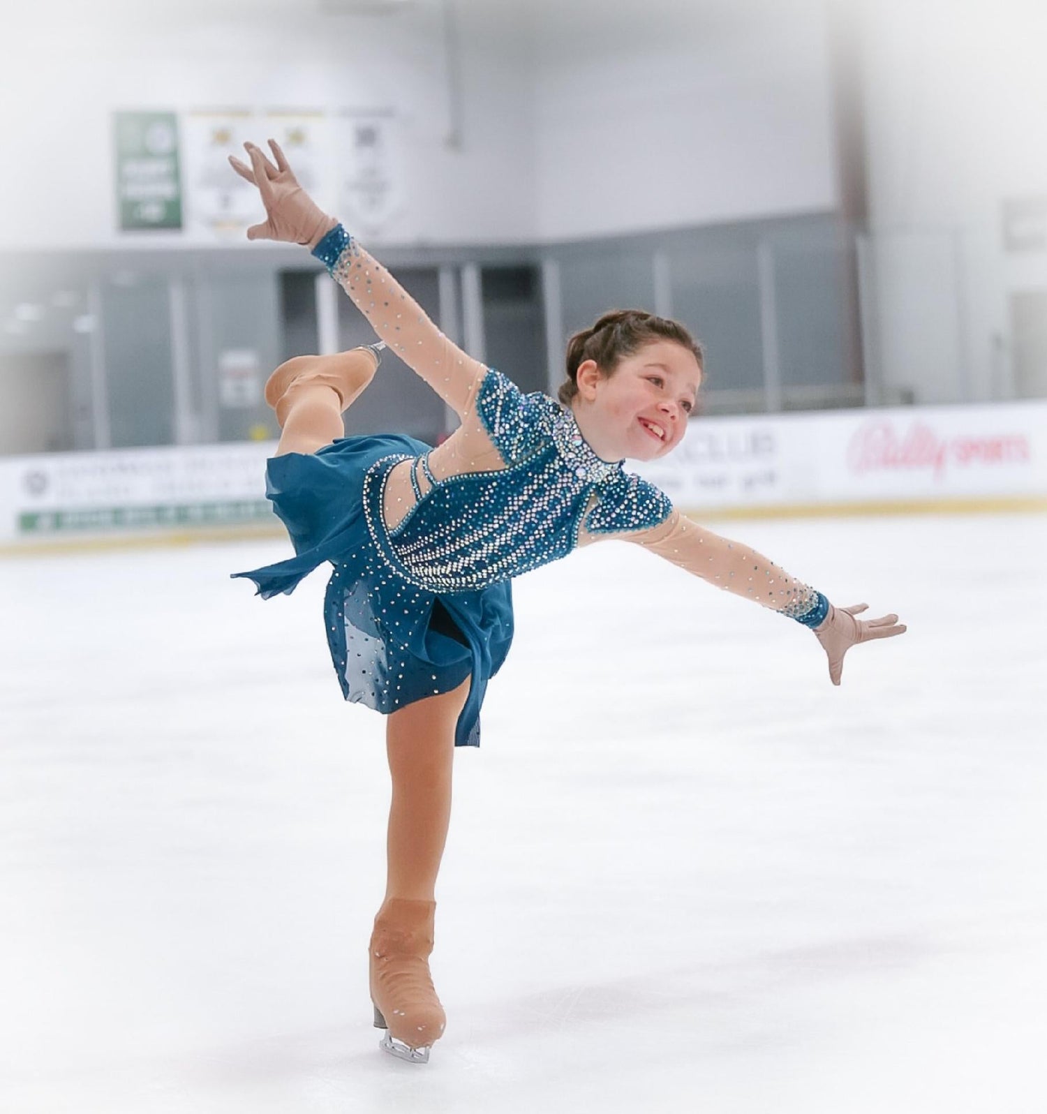 FIGURE SKATING